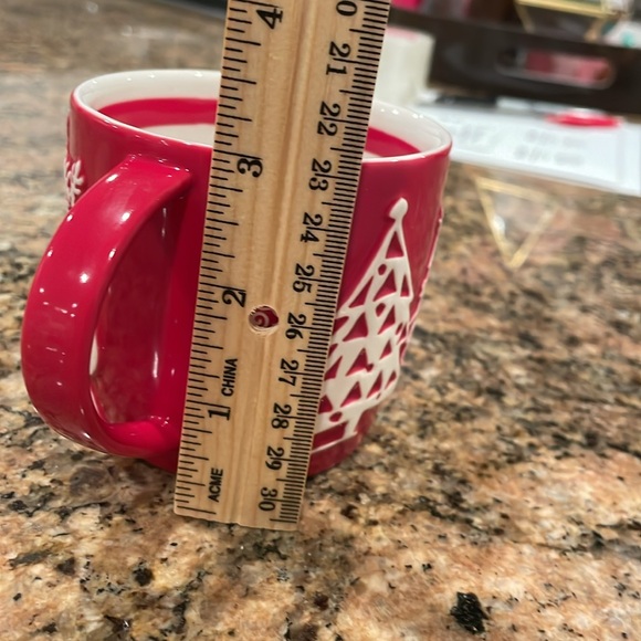 Starbucks Mug Holiday Xmas 2007 red penguin snowman trees snowflakes VGUC - Picture 3 of 5